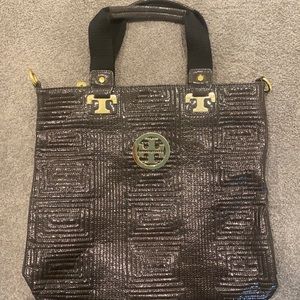 Tory Burch purse in excellent condition
